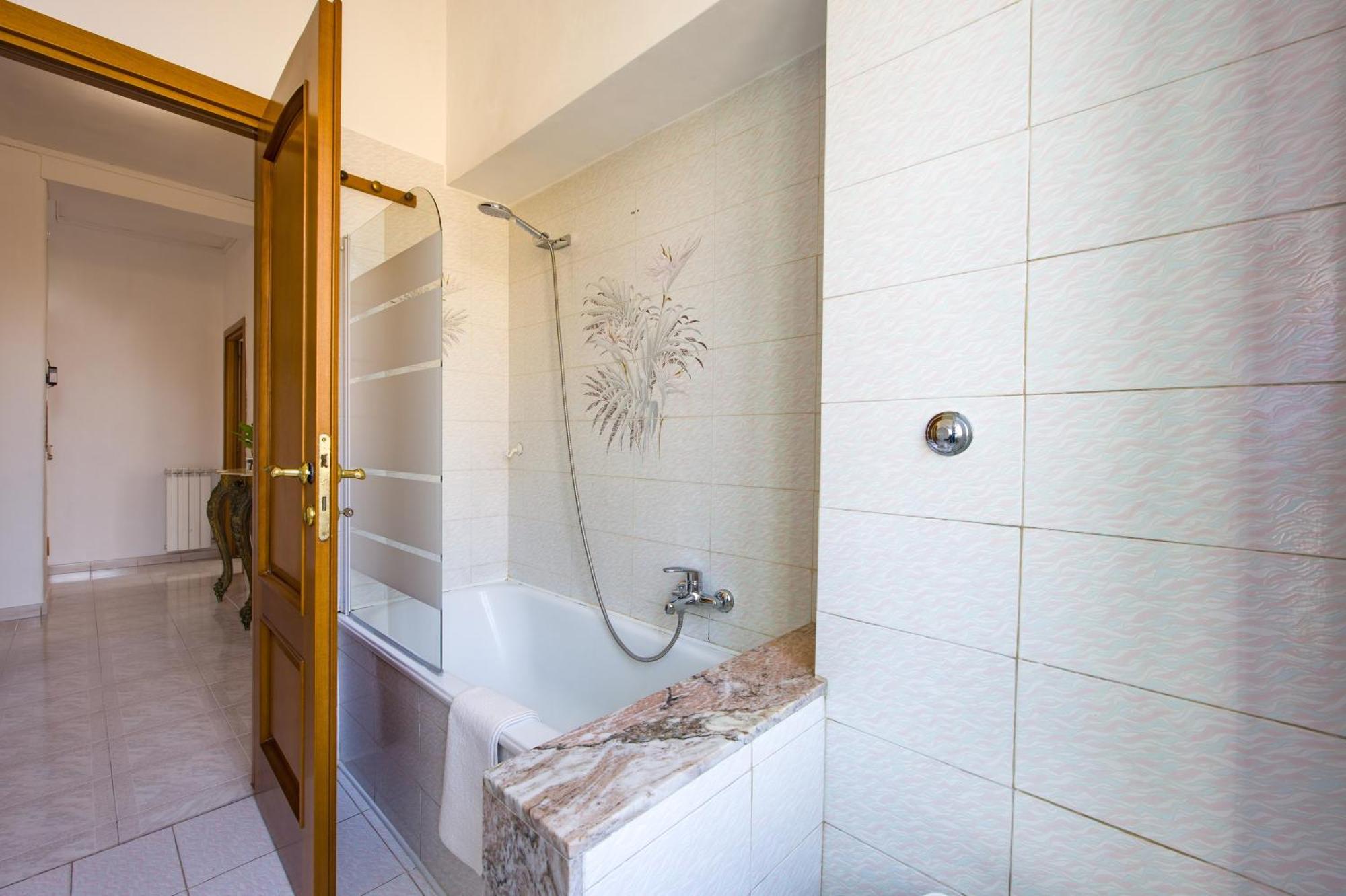 Mirti Classic Plaza Netflix Wi-Fi And Relax In Roma Appartement Buitenkant foto